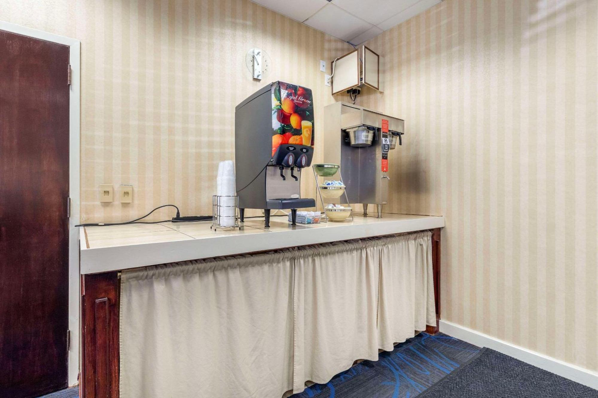 Suburban Studios Tysons Corner Wiedeń Zewnętrze zdjęcie