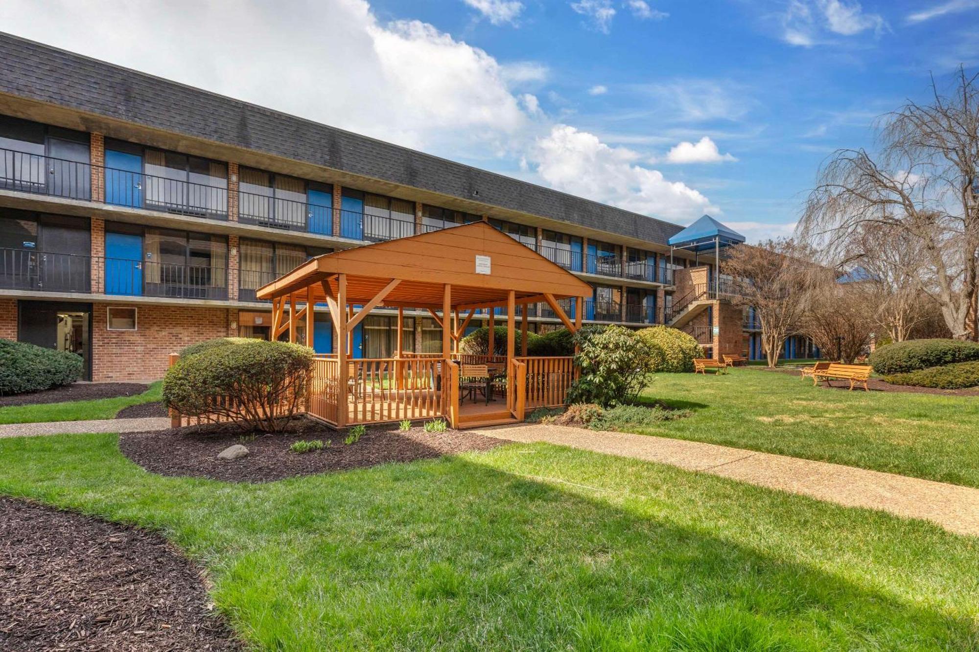 Suburban Studios Tysons Corner Wiedeń Zewnętrze zdjęcie