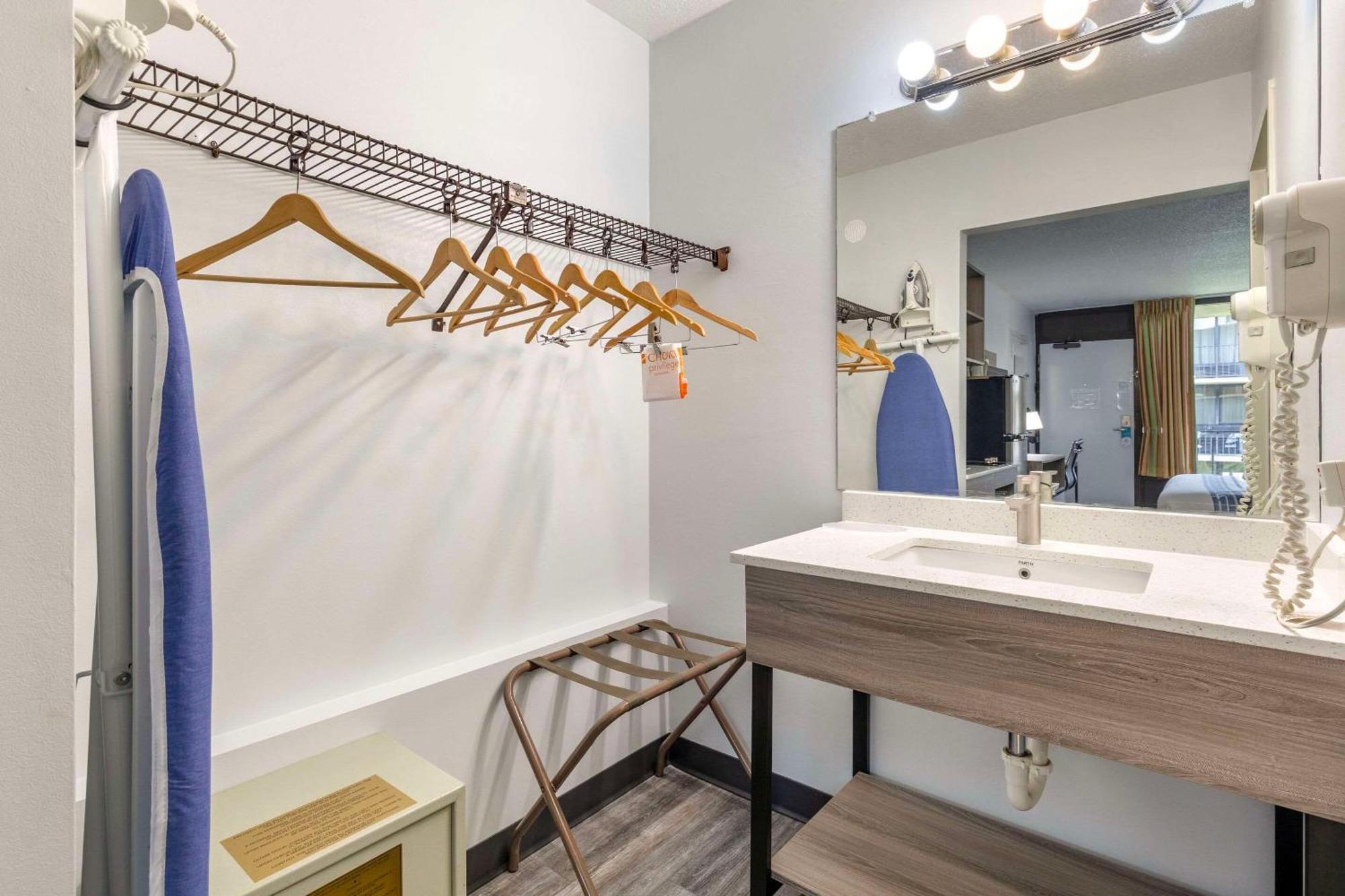 Suburban Studios Tysons Corner Wiedeń Zewnętrze zdjęcie